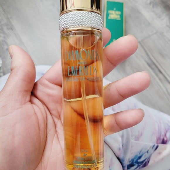 Elizabeth Taylor Diamonds & Emeralds Perfume - Picture 3 of 3